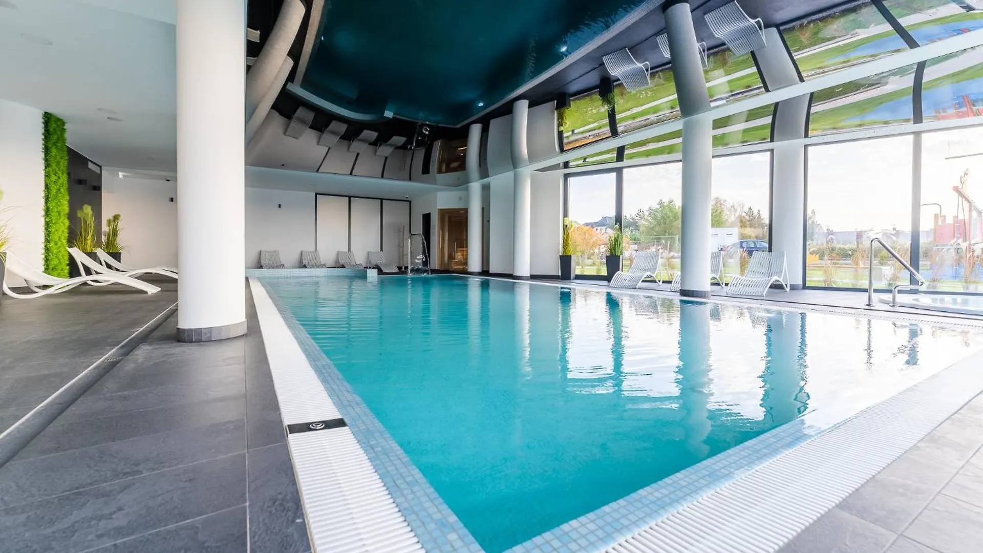 Westin House Resort - Apartamenty Lighthouse, Basen, Sauna, Jacuzzi W Cenie Kolobrzeg Poland